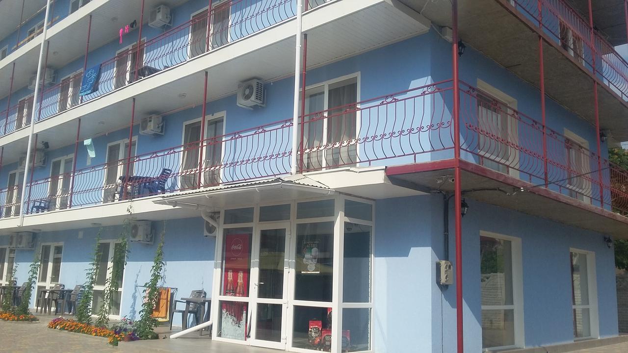 Гостиница "Атлант" Zaliznyi Port Exterior foto